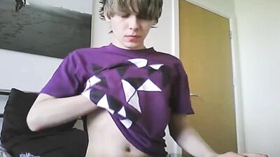 Amateur Bliss: Supercute Solo with a Teenage Dream