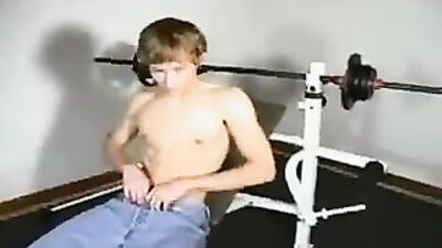 Gay Porn: Lovely Sammys Action Adventure!