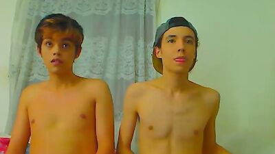 Best Gay Amateur Couple: Oral Handjobs and Steamy Action!