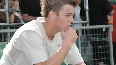 Hot Ryan Sheckler: Mix Fun with a Twist!