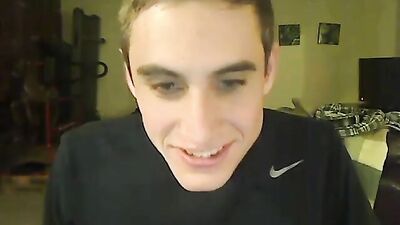 Gay Porn Amateur Swimmer Jerking - Good Looking Solo Video at Web-Cam AmateurXvids.com