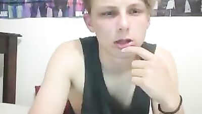 Blond Boys Amateur Cum Shots - The Ultimate Gay Porn Experience!