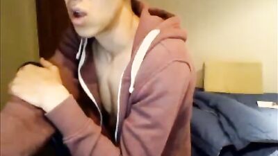 BibCam No. 13 Boy: 20 Years Younger - Amateur Web-Cam Solo