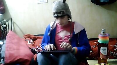 Young & Hot: A Sexual Adventure for Amateur Lovers