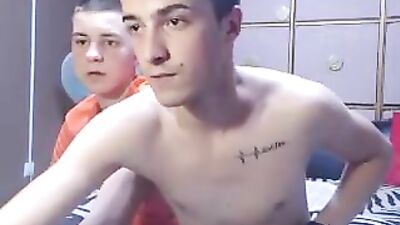 A Cute Couple Gets Up Close and Personal in Amateur Handjob Action!