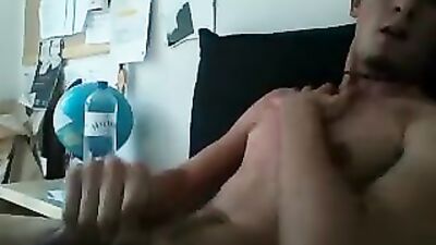 Oscars Amateur Cum Shots Handjob: The Ultimate Masturbation Experience!
