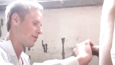 Gay Porn Bliss: Eager Hot Guy Gets Cum Up His Bum