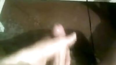 Cumming Twink: Handjob Extravaganza!