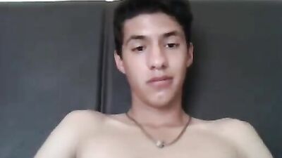 Beautiful Amateur Cum Shots Handjob: A Gay Porn Video to Indulge In