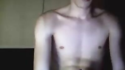 Hung Lean Taut Boy Cum Shoots Perfect Abs!