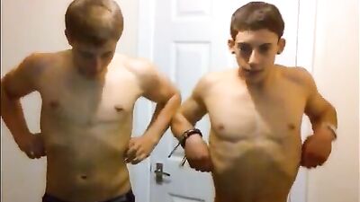 Flexing R-2: Amature Web-Cams Hottest Gay Porn Video!