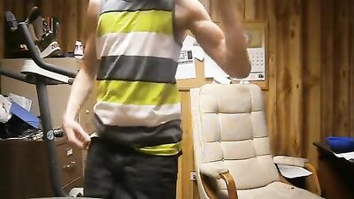 Flexing E-4: Amateur Webcam Revamped! - The Gay Porn Video You Cant Miss!