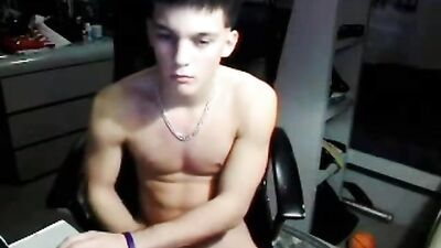 Young Web Cam Solo Jerker Ready for Action!