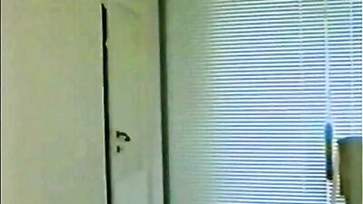 Experimenting Friends: Bareback Oral Fun!