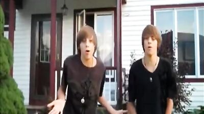 Call them cute twins: Gay Music Porn Video