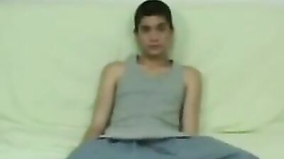 Young Rabid Boy: Fat Cock Devirginization and Assault!