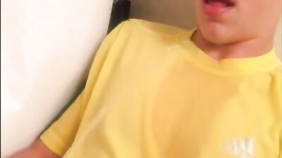 Amateur Piscia in the Shower