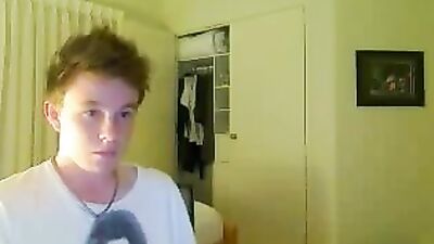Web-Cam Solo: Aussie Gay Porn Adventure!