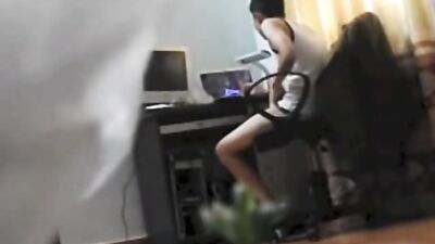 Asian Porn Lover Gets Off on Cum Shots!