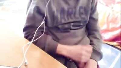 Young beauty Italian wank and cum - The ultimate solo handjob experience