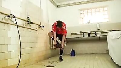 Shower Spies: Action Group Sex!