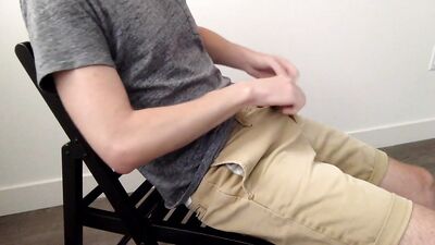 Fantastic Amateur Cum Shots Handjob: A Gay Porn Adventure!