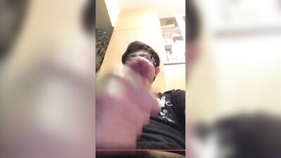 Asian Cutie Buddy: A Gay Porn Video Sensation!