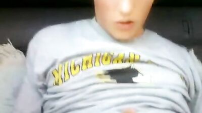 Gay Office Sex - Backseat Lunch Break