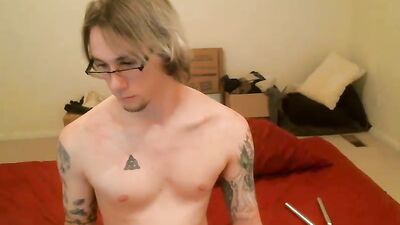 Practical Amateur Cumshots: The Ultimate Gay Porn Experience