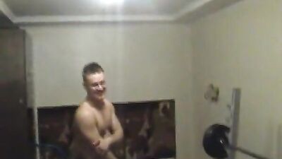 Ready for Battle: Amateur Muscle Boys Web-Cam - The Ultimate Gay Porn Experience!