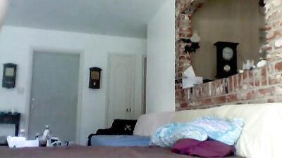 Younger Men Pounding The Hole - Bareback Web-Cam Ass Play