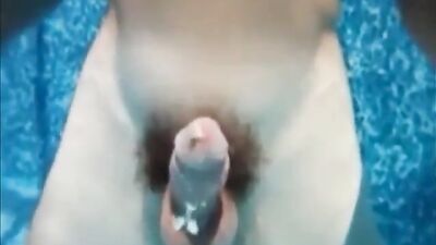 Aqua Cumming: The Ultimate Underwater Experience