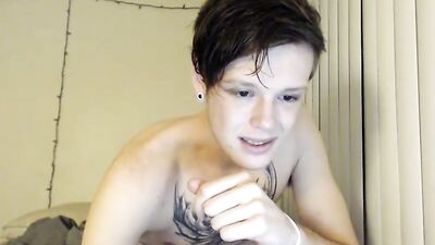 Young & Happy Amateur Handjob - A Beautiful Beginning!