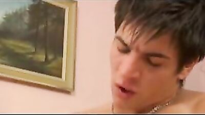 Always Delivering Pizza Boys Action