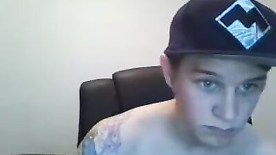 Celebrating Thanksgiving Day: Amateur Blond Boys Cumshot Extravaganza!