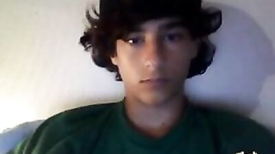 Turkey Dildoing: The Ultimate Web-Cam Solo!