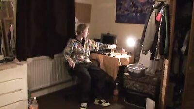 Cams Bedroom Cum Show: A Web-Cam Solo Masterpiece!