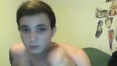 Young Cum Lovers: A Handjob Experience!