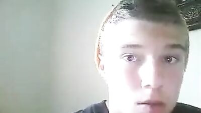 Pulling Taffy 2 - Web-Cam Solo