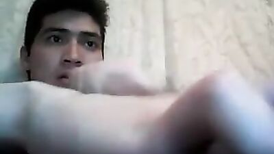 He Masturbates: Amateur Cum Shots Handjob