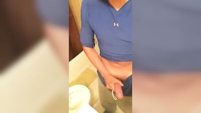 Big Boy Toy: Web-Cam Solo Gay Porn Video