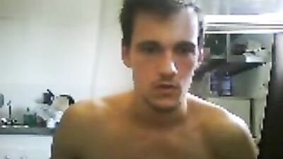 Hung Cams: Amateur Muscle Boys and their Big Cocks