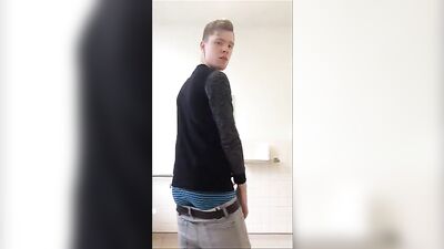 In the Bathroom - Amateur Cum Shots & Handjobs