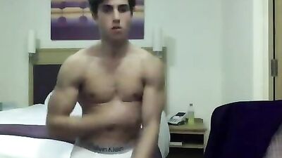 Young Muscle Boys: The Next Fop!