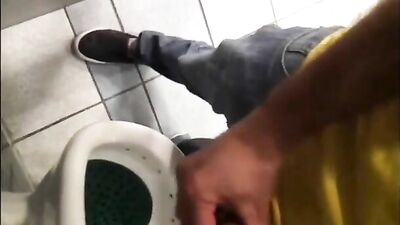 Gay Voyeur Bathroom Dick Exposed!
