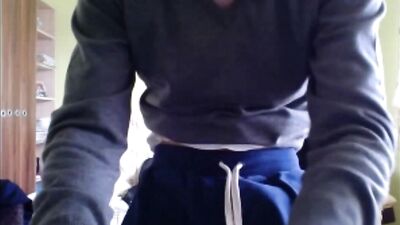 Smooth Body Amateur Solo Handjob