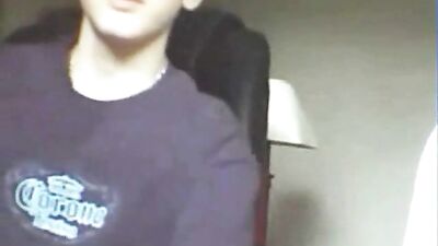 Beach Handjobs: A Jerking Off Experience!