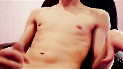 Young Big Cum King - Web Cam Solo Gay Porn Video