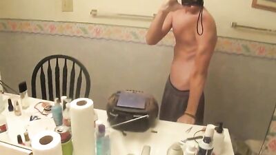 Exposed Abs & Solo Web-Cam Fun: The Ultimate Gay Porn Experience!