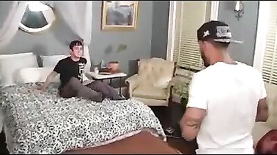 Pose for Me: Action Gay Porn Video